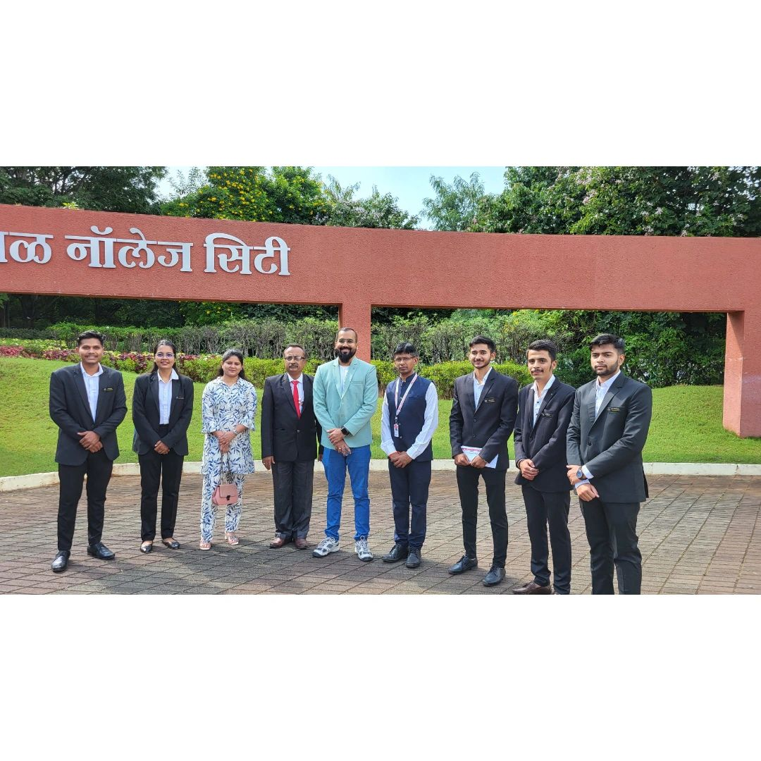 AISA - Faculty & Team at MET